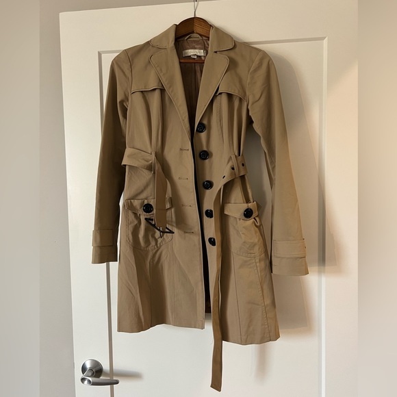 🤎Tan Spring Trench Coat (Size XS) - Picture 3 of 13